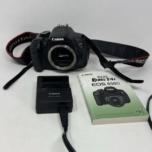 Canon EOS Rebel T4i 18.0MP Digital SLR DSLR Camera, Battery & Charger